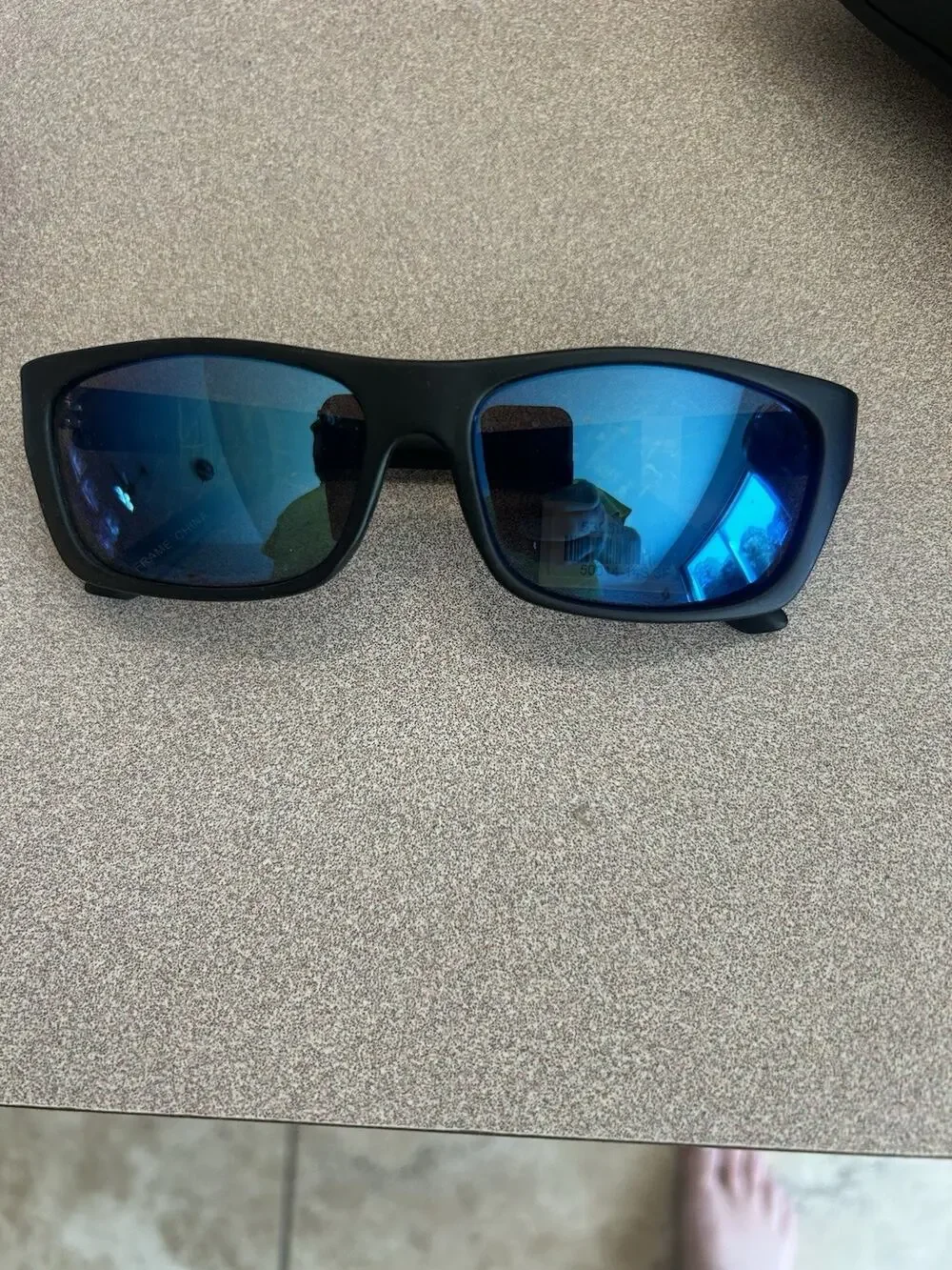 Glance Eyewear Men's Blue Polarized Sunglasses